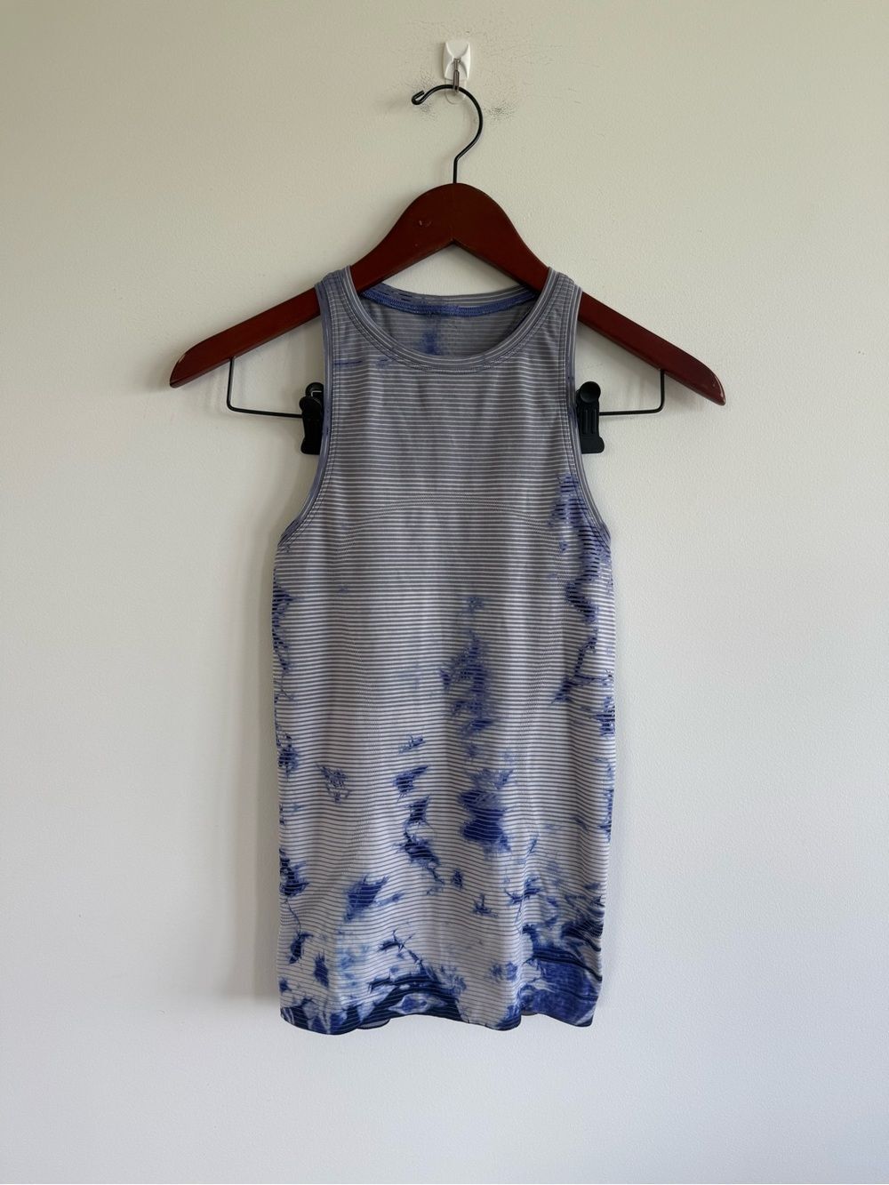 NEW Lululemon Blue Tie-Dye Tank